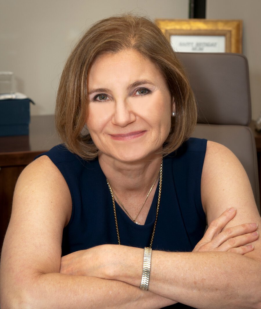 New Jersey Plastic Surgeon Dr. Bev Friedlander